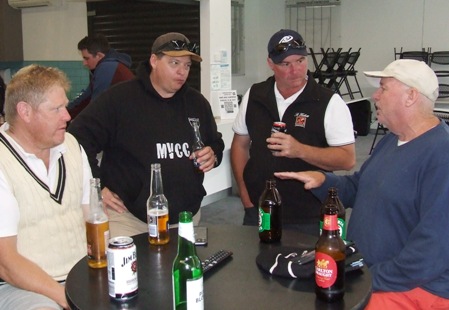 Life Members compare the finer points of our great game of cricket - L-R Darren Nagle, Mark Gauci, Sean O'Kane and Warwick Nolan. Life Members compare the finer points of our great game of cricket - L-R Darren Nagle, Mark Gauci, Sean O'Kane and Warwick Nolan.
