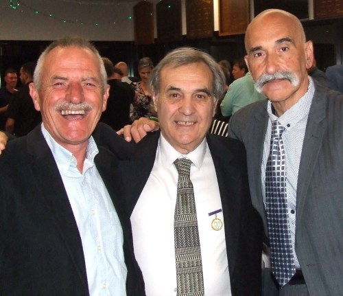 Catching up on old times: L-R Phill King, Bob Sciacchitano and Joe Ansaldo. Catching up on old times: L-R Phill King, Bob Sciacchitano and Joe Ansaldo.