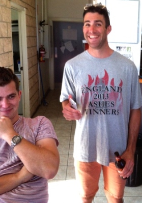 We don't believe it! Our own Tom King going in to bat for the enemies from the Old Dart. Thirds skipper Jesse Nankivell-Sandor is not amused.